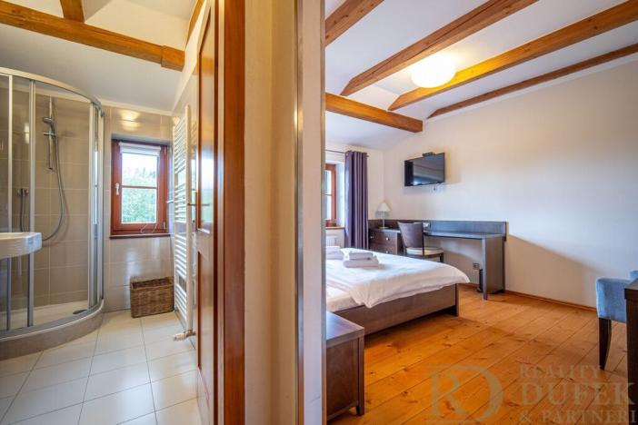 Prodej ubytování, Jestřabí v Krkonoších - Křížlice, 631 m2