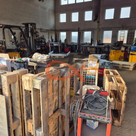 Pronájem výrobních prostor, Valašské Meziříčí - Krhová, 400 m2