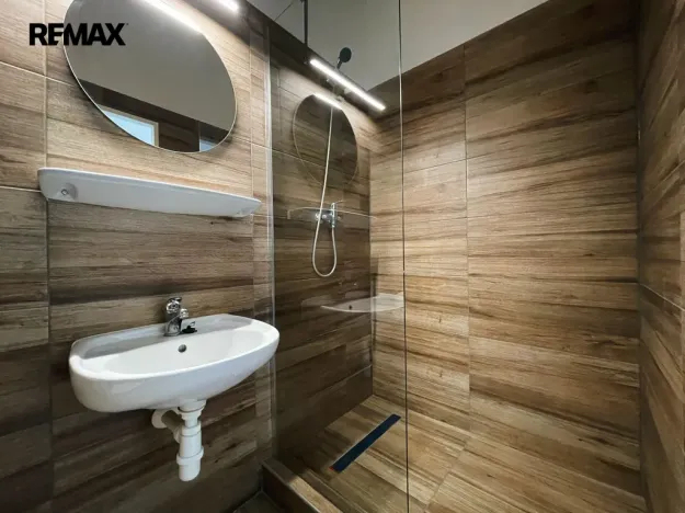 Pronájem pokoje, Lety, 30 m2