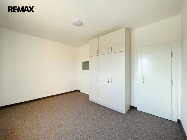 Pronájem pokoje, Lety, 30 m2