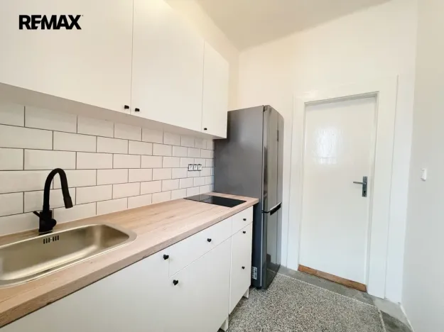 Pronájem pokoje, Lety, 30 m2