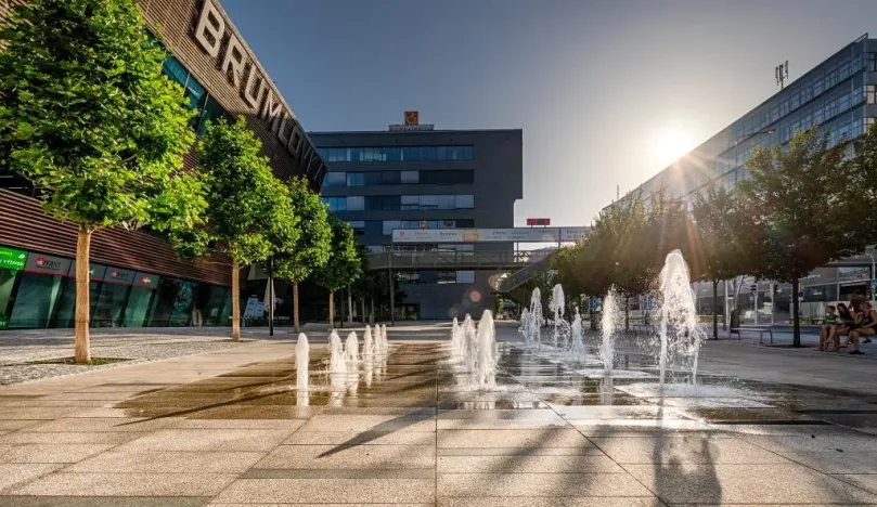 Pronájem kanceláře, Praha - Michle, Vyskočilova, 599 m2