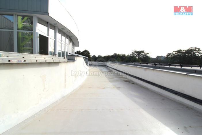 Pronájem kanceláře, Praha - Strašnice, Pod kapličkou, 695 m2