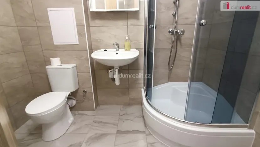 Pronájem bytu 2+1, Luštěnice - Zelená, 50 m2