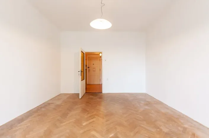 Pronájem bytu 2+1, Praha - Žižkov, Křišťanova, 56 m2