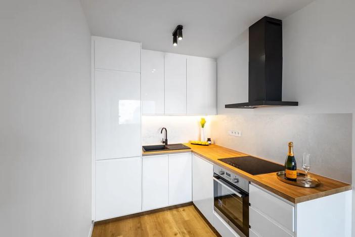 Prodej bytu 2+kk, Praha - Kobylisy, Kyselova, 44 m2