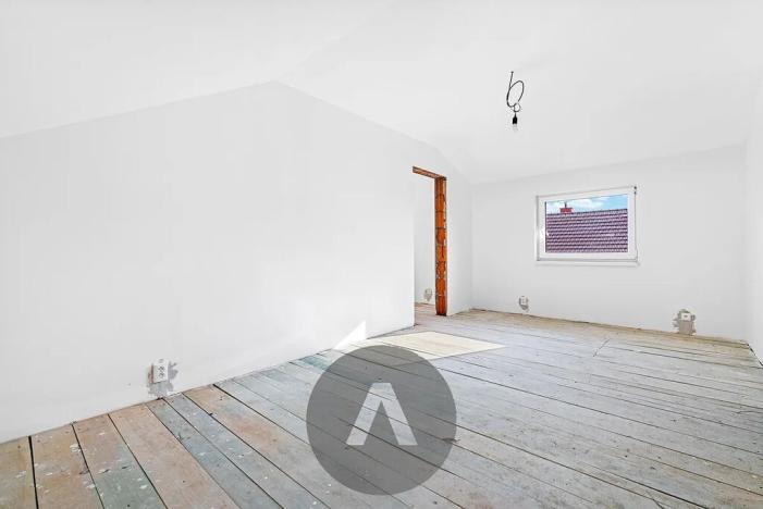 Prodej vícegeneračního domu, Šumice, 403 m2