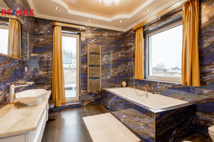 Prodej rodinného domu, Jenišov, Pod Vrchem, 483 m2