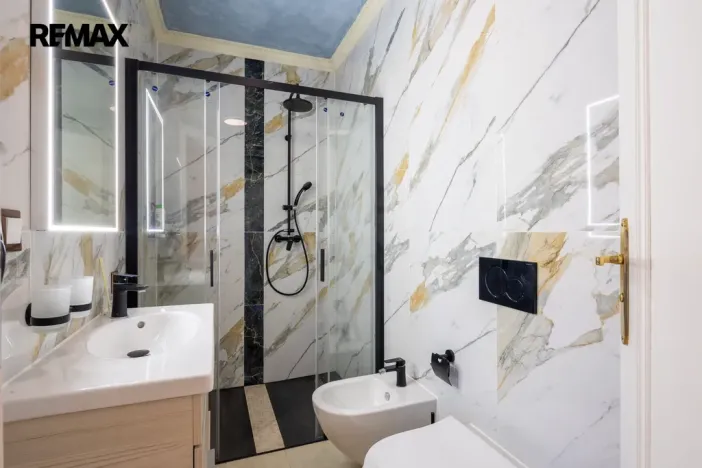 Prodej rodinného domu, Jenišov, Pod Vrchem, 483 m2