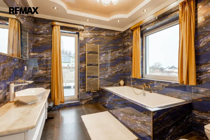 Prodej rodinného domu, Jenišov, Pod Vrchem, 483 m2