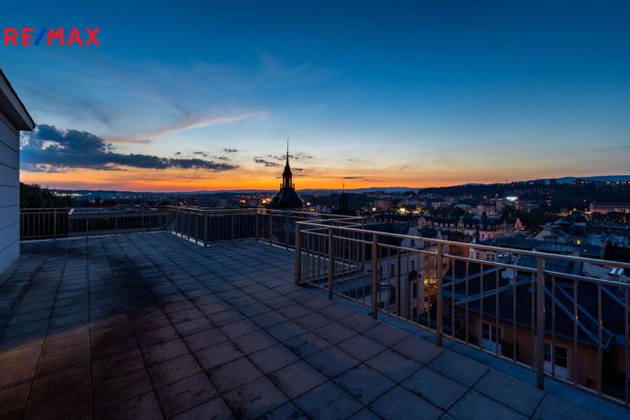 Prodej bytu 6+kk a větší, Karlovy Vary, Svahová, 537 m2