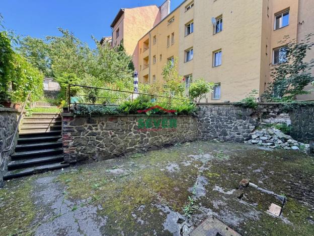 Prodej bytu 2+kk, Ústí nad Labem - Ústí nad Labem-centrum, Velká Hradební, 42 m2