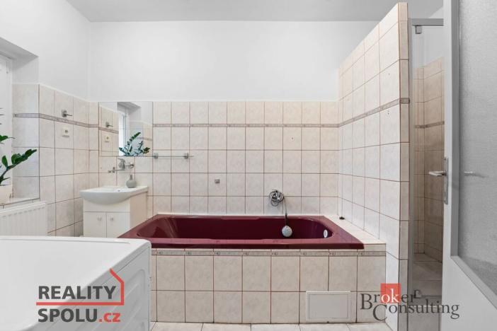 Prodej rodinného domu, Nové Město pod Smrkem, 28. října, 139 m2