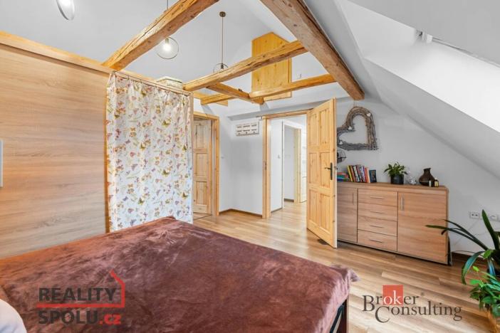 Prodej rodinného domu, Nové Město pod Smrkem, 28. října, 139 m2