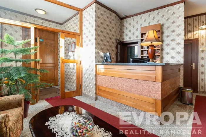Prodej ubytování, Karlovy Vary - Rybáře, Slepá, 1015 m2