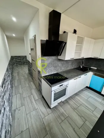 Pronájem bytu 2+1, Chomutov, Kamenná, 60 m2