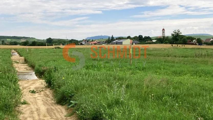 Prodej pozemku pro bydlení, Březí, Bezová, 620 m2