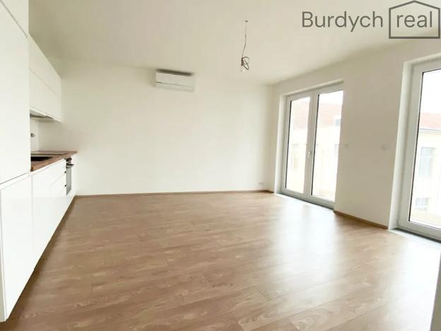 Pronájem bytu 2+kk, Brno, Trnitá, 48 m2