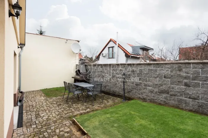 Prodej rodinného domu, Horoměřice, Do Oříšků, 99 m2