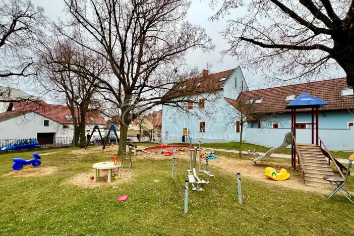 Prodej rodinného domu, Horoměřice, Do Oříšků, 99 m2