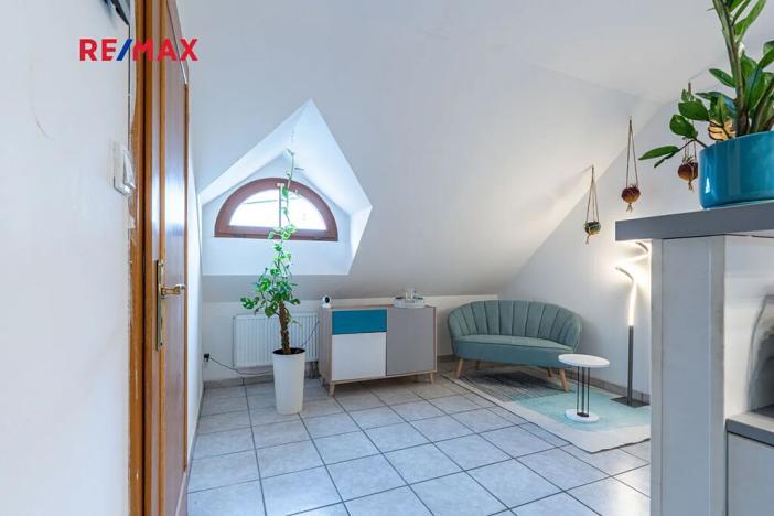 Pronájem obchodního prostoru, Brno, Novobranská, 84 m2