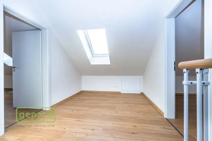Prodej bytu 6+kk a větší, Praha - Stodůlky, Plzeňská, 159 m2