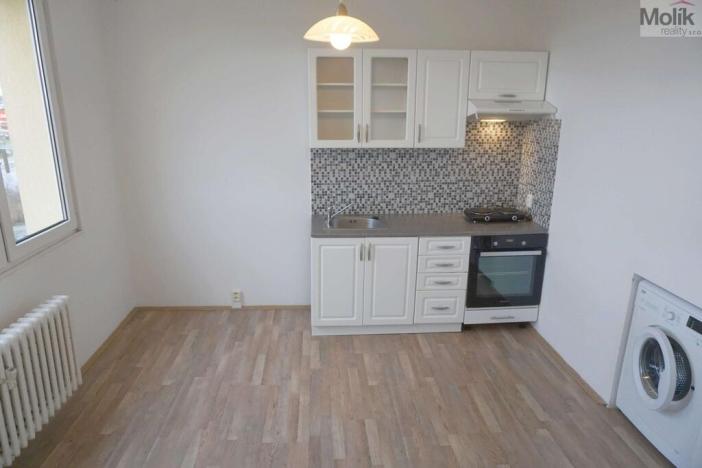 Pronájem bytu 1+1, Chomutov, Jirkovská, 36 m2