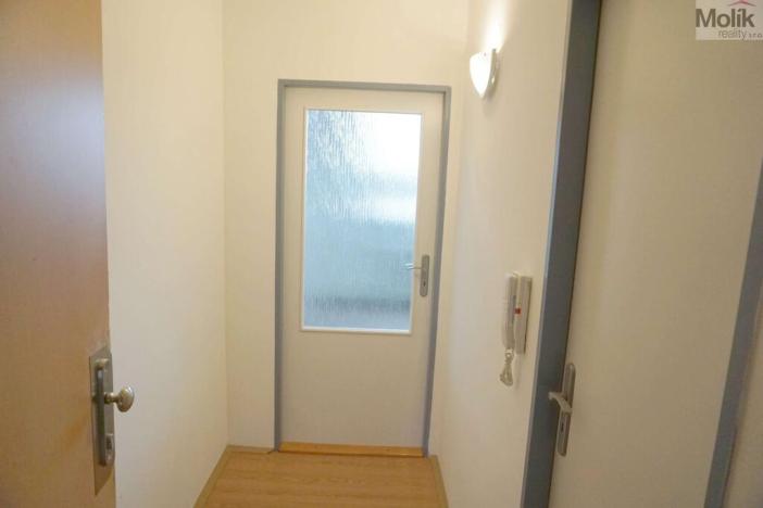 Pronájem bytu 1+1, Chomutov, Jirkovská, 36 m2