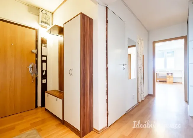 Pronájem bytu 3+1, Praha - Chodov, V jezírkách, 64 m2