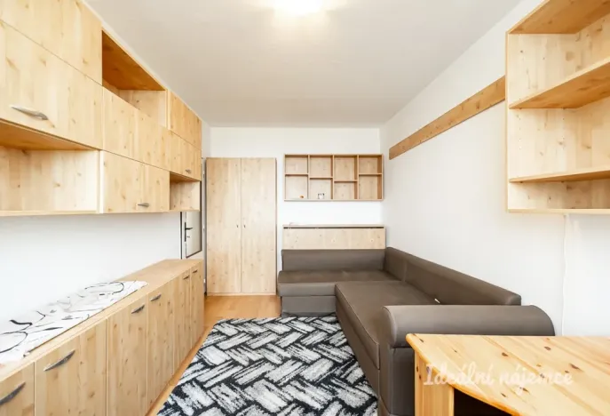 Pronájem bytu 3+1, Praha - Chodov, V jezírkách, 64 m2