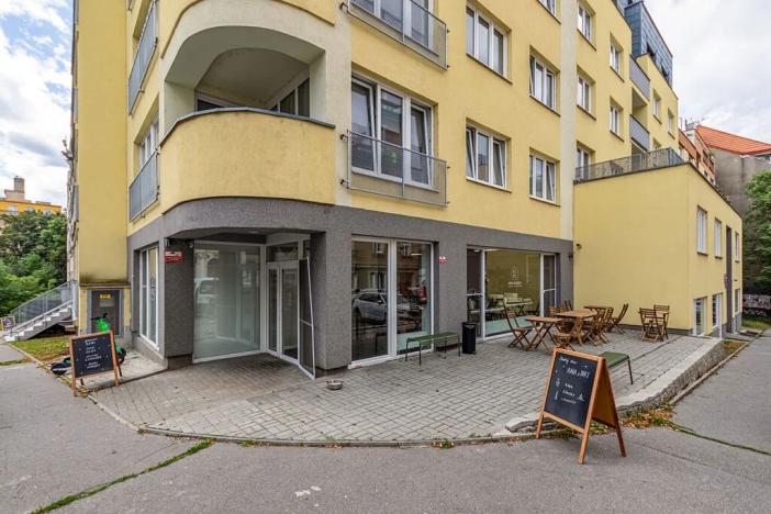 Prodej obchodního prostoru, Praha - Vršovice, Petrohradská, 123 m2