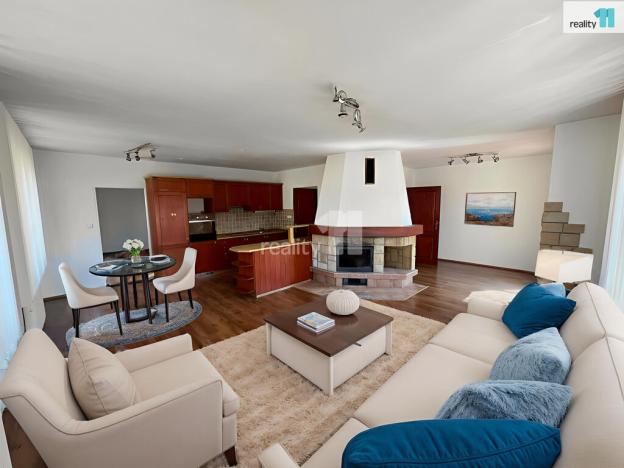 Prodej rodinného domu, Loučky, 190 m2