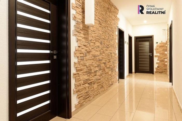 Pronájem kanceláře, Sokolov, Nádražní, 16 m2