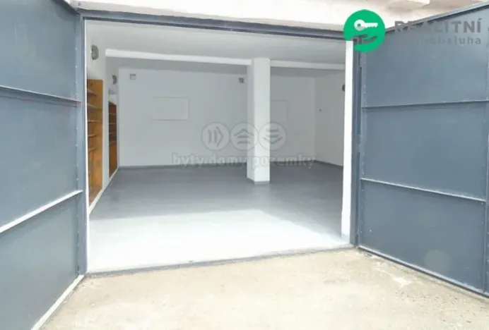 Prodej garáže, Ostrava, Dobrovského, 40 m2