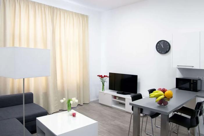 Pronájem bytu 2+kk, Praha - Vinohrady, Lucemburská, 50 m2