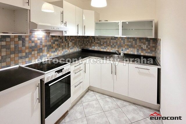 Pronájem bytu 2+kk, Praha - Strašnice, Ke Strašnické, 48 m2