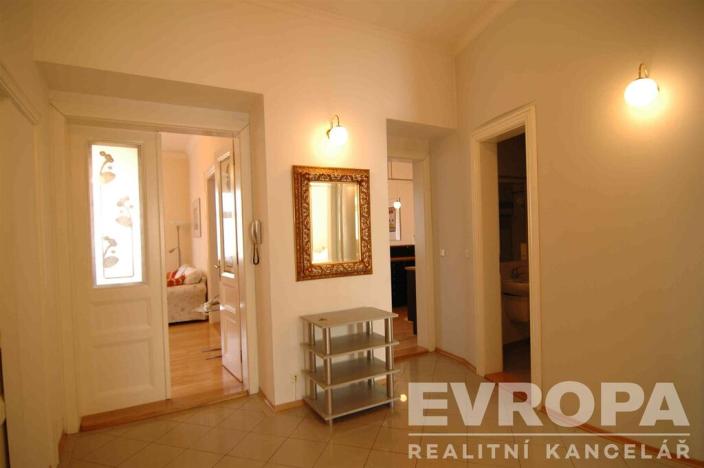 Pronájem bytu 4+kk, Praha - Nové Město, Dřevná, 102 m2