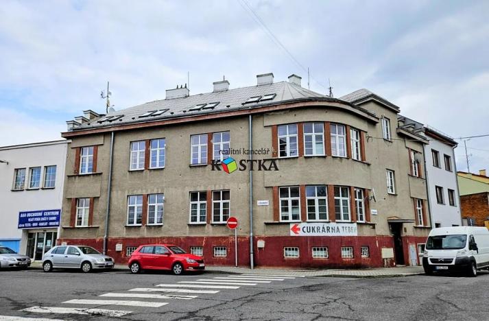 Prodej obchodního prostoru, Nový Jičín, Dolní brána, 2500 m2