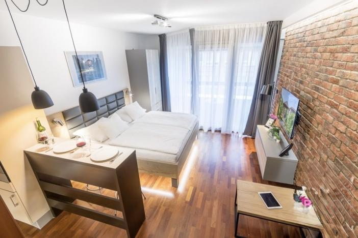 Pronájem bytu 1+kk, Praha - Nové Město, Hlavova, 33 m2