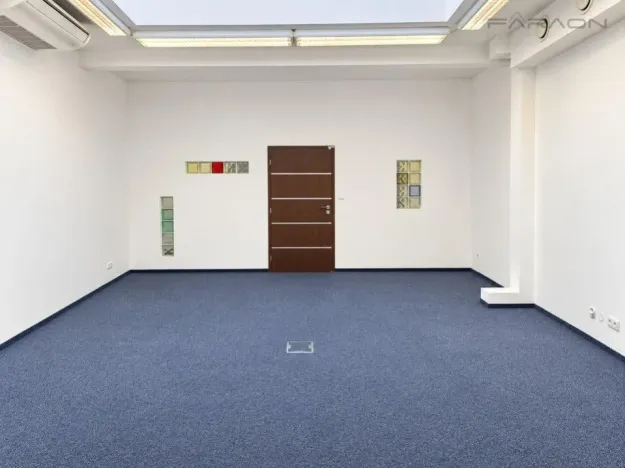 Pronájem kanceláře, Praha - Kunratice, Jana Růžičky, 18 m2