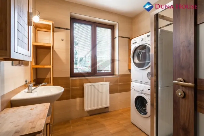 Prodej rodinného domu, Lštění, Jiráskova, 131 m2