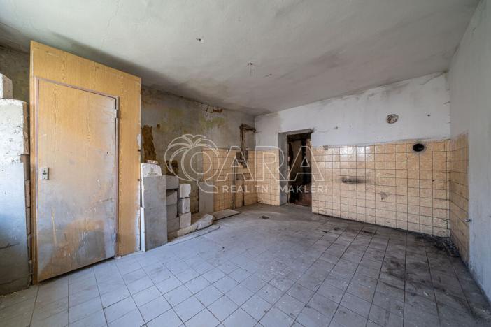 Prodej pozemku pro bydlení, Moravský Beroun, Zahradní, 749 m2