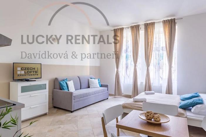 Pronájem bytu 1+kk, Praha - Nové Město, Legerova, 35 m2