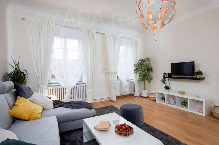 Pronájem bytu 2+kk, Praha - Malá Strana, Hroznová, 90 m2