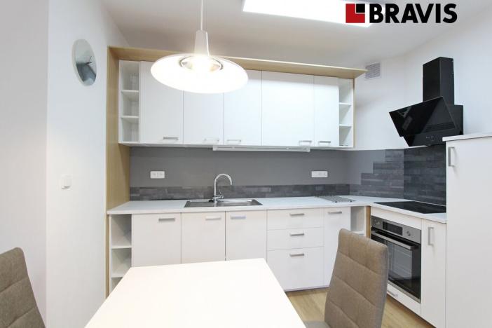 Pronájem bytu 1+kk, Brno - Židenice, Vinařického, 34 m2