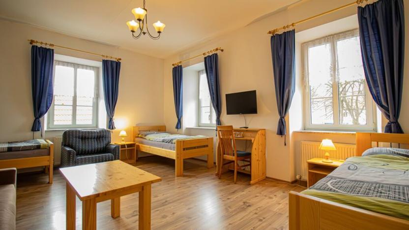 Prodej ubytování, Rabí, 1200 m2