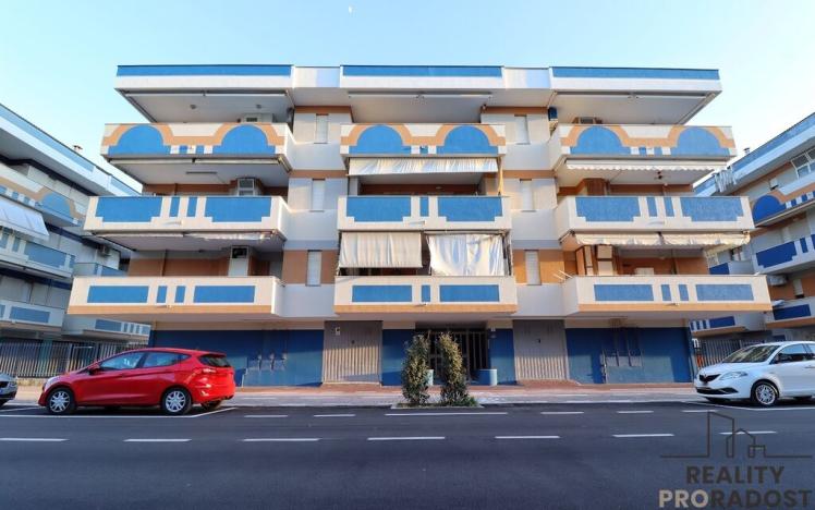 Prodej bytu 2+kk, Via Lucania 5, 650 15 Montesilvano, Provincia di Pescara, Itálie, 47 m2