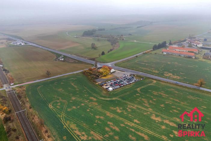 Prodej komerčního pozemku, Hradec nad Svitavou, 6332 m2