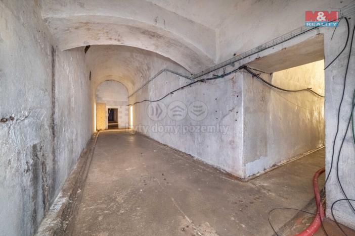 Pronájem výrobních prostor, Štěnovice, Plzeňská, 1366 m2