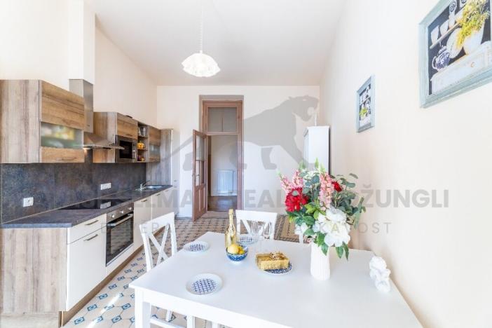 Pronájem bytu 3+1, Praha - Staré Město, Staroměstské náměstí, 108 m2